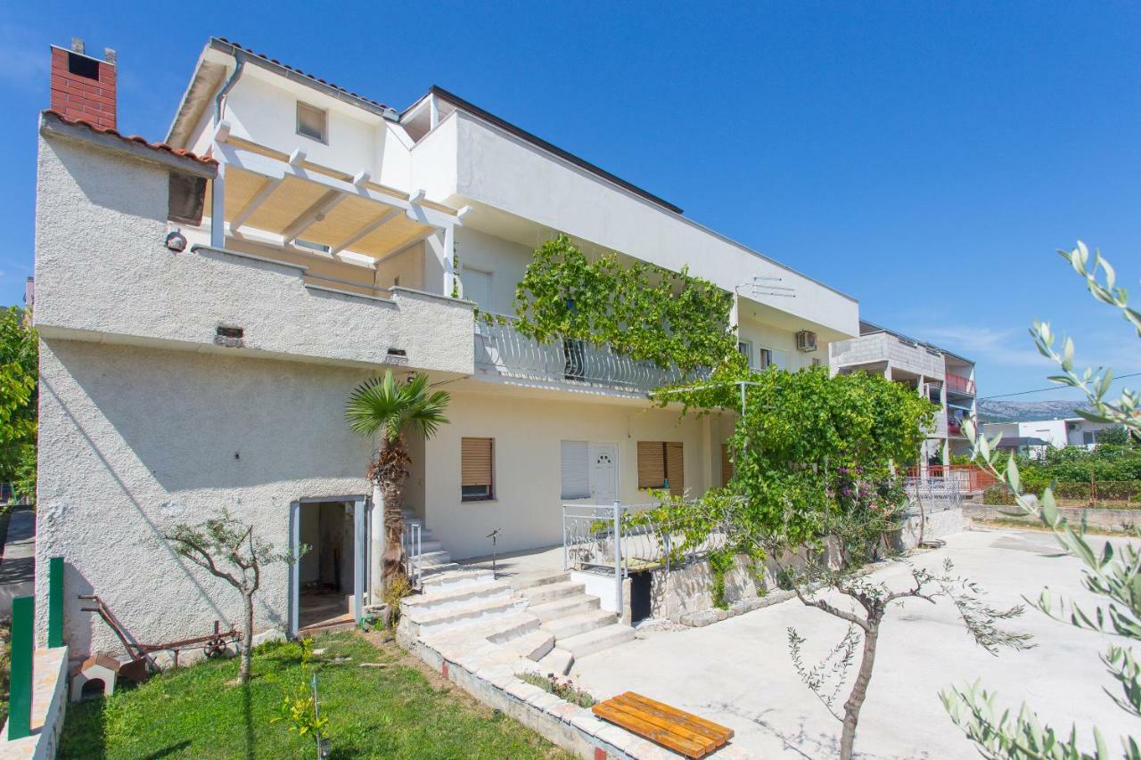 Mate Apartment